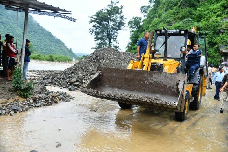 मुख्यमंत्री धामी ने किया आपदाग्रस्त छेत्रों का दौरा, दिए अहम् निर्देश।