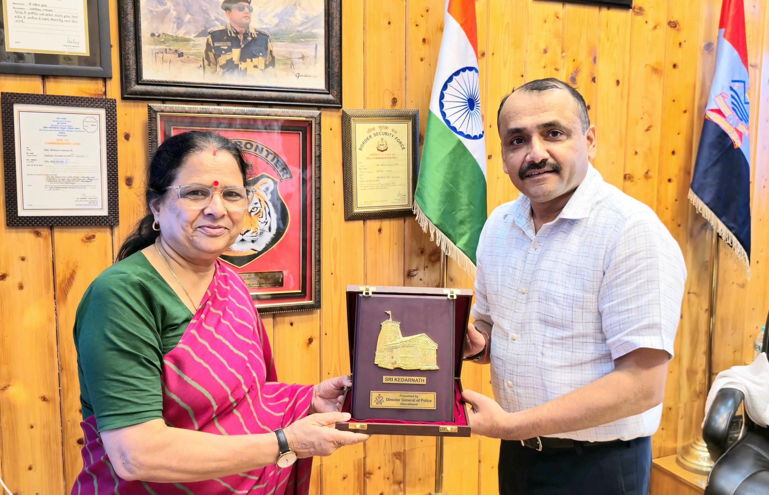 देवभूमि में महिला सुरक्षा अत्यंत संवेदनशील मुद्दा, महिला अपराधों की कार्रवाई में ना हो किसी भी प्रकार की चूक, कुसुम कण्डवाल ।