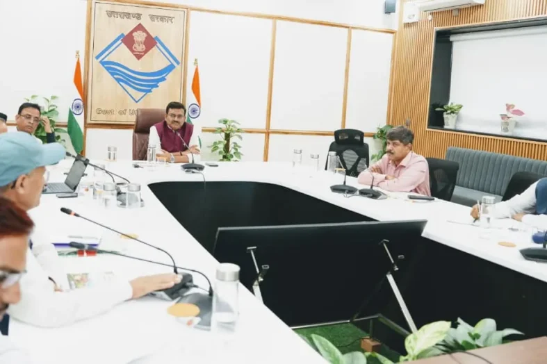 उत्तराखंड में सेब, कीवी और ड्रैगन फ्रूट उत्पादन को मिलेगा बढ़ावा, क्लस्टर आधारित खेती पर जोर