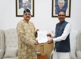 महाराज ने की केंद्रीय कृषि, किसान कल्याण, ग्रामीण विकास मंत्री से शिष्टाचार भेंट
