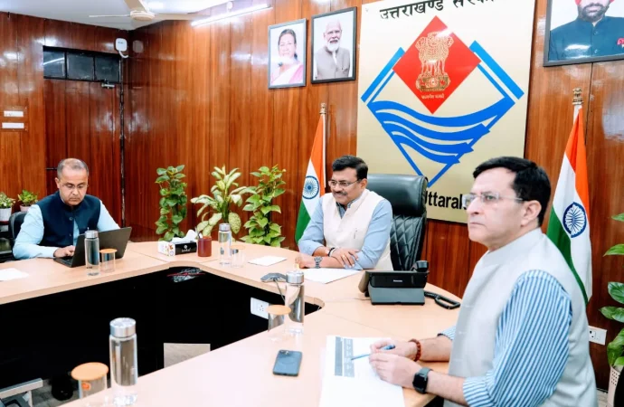 मुख्य सचिव ने की पुलिस विभाग के कार्यों की समीक्षा, साइबर पुलिसिंग, मानव तस्करी एवं डिजिटल इन्वेस्टीगेशन को मजबूत करने के निर्देश